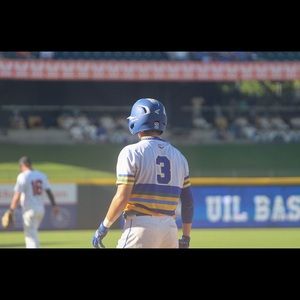 Meet your Posher, Cade